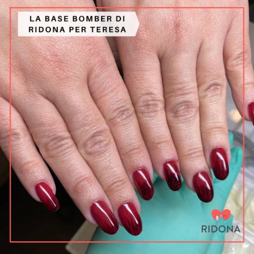Unghie trattate con Metodo Ridona Smalto Semipermanente